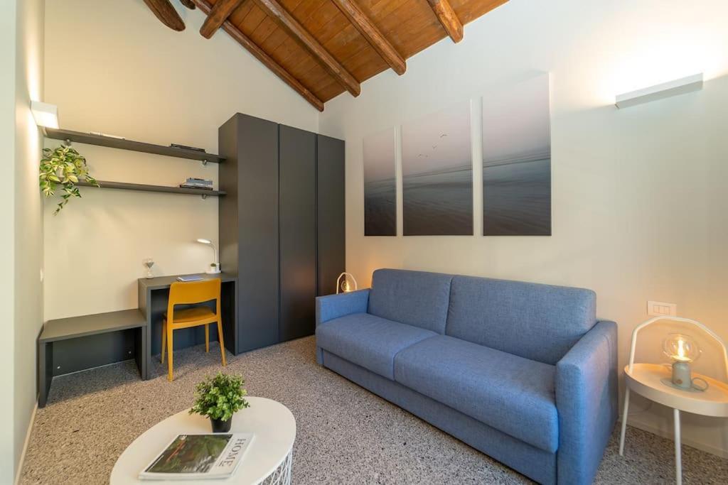 Moderno Appartamento A 200 Metri Dal Duomo Como Buitenkant foto
