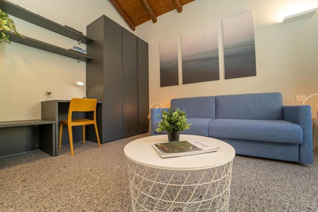 Moderno Appartamento A 200 Metri Dal Duomo Como Buitenkant foto